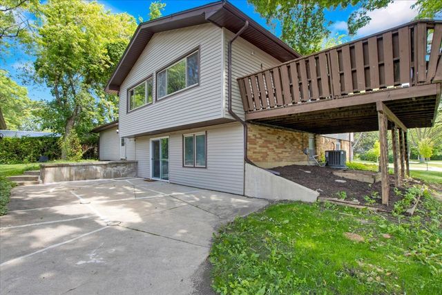 501 Lafayette Lane, Hoffman Estates, IL 60169