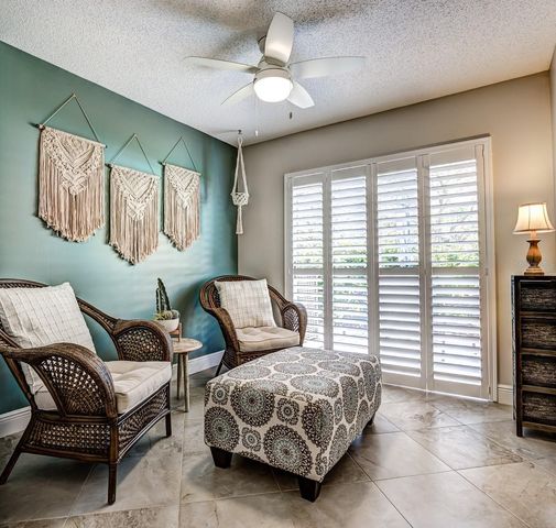 130 SOUTHAMPTON PLACE 360, Venice, FL 34293