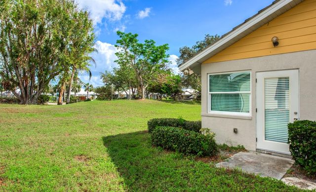 130 SOUTHAMPTON PLACE 360, Venice, FL 34293