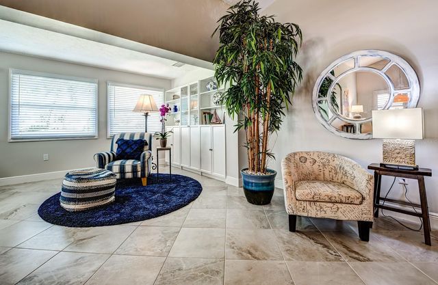 130 SOUTHAMPTON PLACE 360, Venice, FL 34293