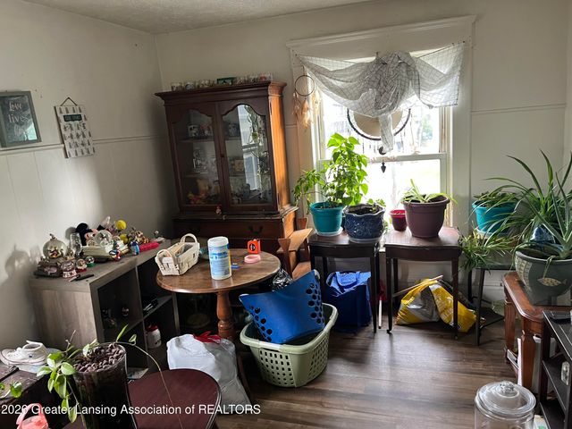 905 E Shiawassee Street, Lansing, MI 48912