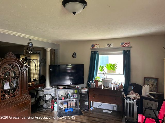 905 E Shiawassee Street, Lansing, MI 48912