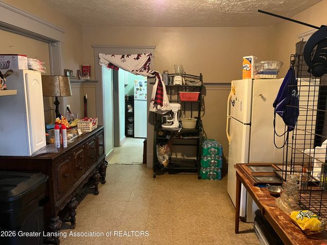 905 E Shiawassee Street, Lansing, MI 48912