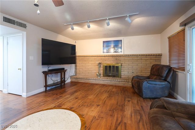 4160 Chela Court, Las Vegas, NV 89120