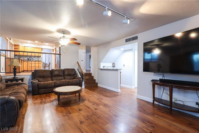 4160 Chela Court, Las Vegas, NV 89120