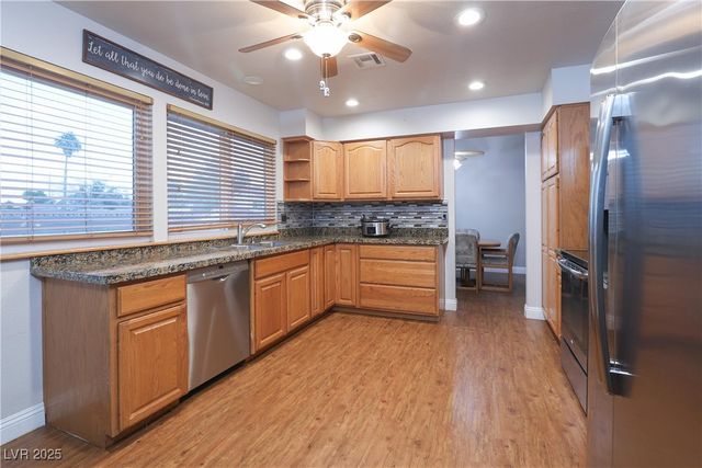 4160 Chela Court, Las Vegas, NV 89120