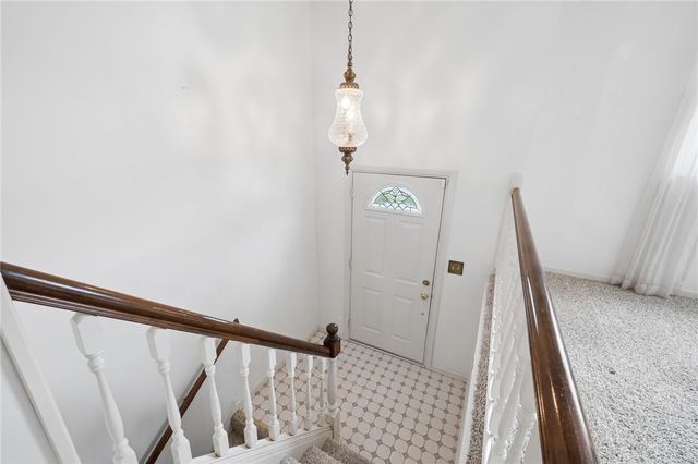 1025 EDWARD ST, N Versailles, PA 15137