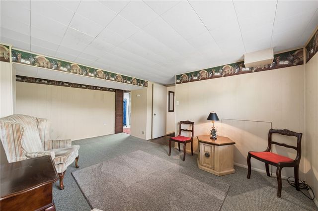 1025 EDWARD ST, N Versailles, PA 15137