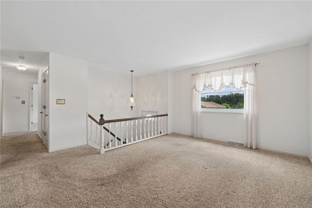 1025 EDWARD ST, N Versailles, PA 15137