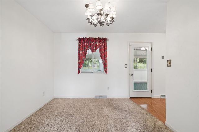 1025 EDWARD ST, N Versailles, PA 15137