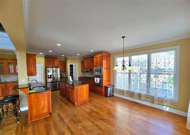 3250 Moon Beam Court, Snellville, GA 30039