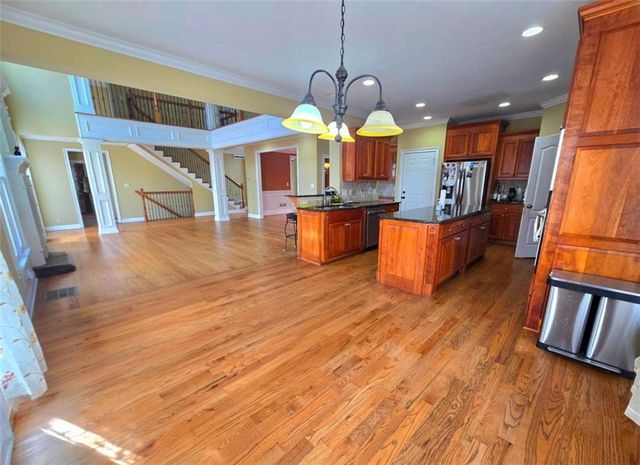 3250 Moon Beam Court, Snellville, GA 30039