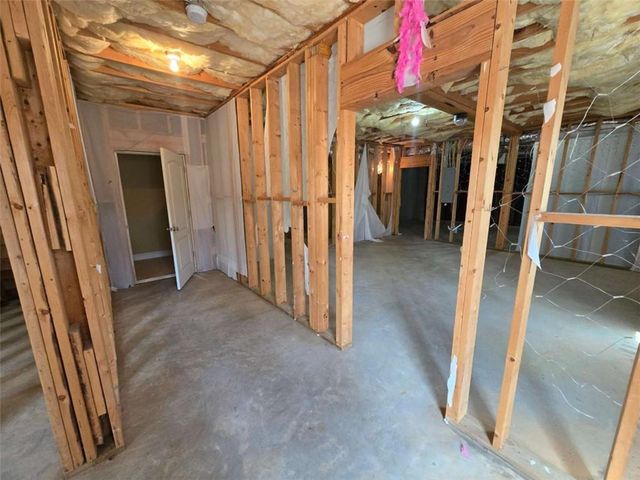 3250 Moon Beam Court, Snellville, GA 30039