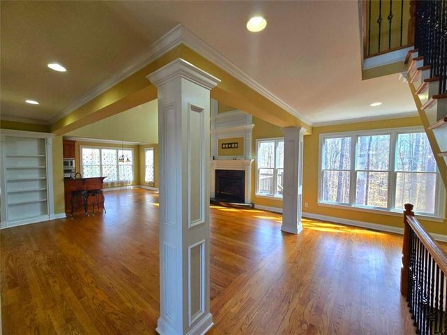 3250 Moon Beam Court, Snellville, GA 30039