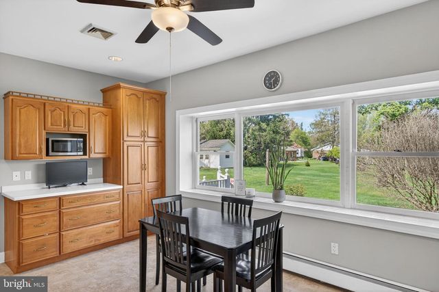 5255 LANDIS MILL RD, Bethlehem, PA 18015