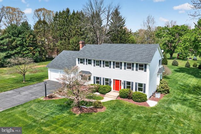 5255 LANDIS MILL RD, Bethlehem, PA 18015
