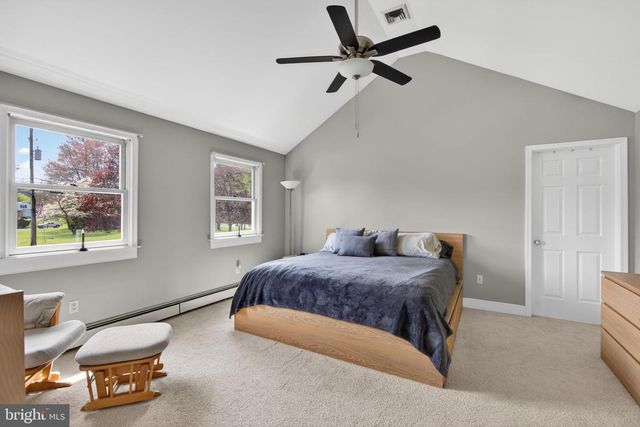 5255 LANDIS MILL RD, Bethlehem, PA 18015