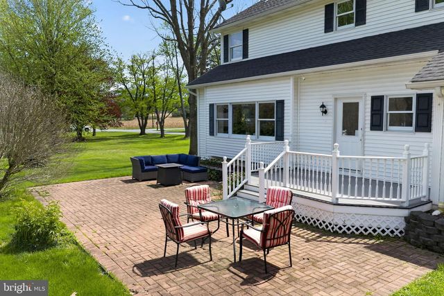 5255 LANDIS MILL RD, Bethlehem, PA 18015