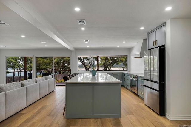 772 Lakebreeze, Canyon Lake, TX 78133