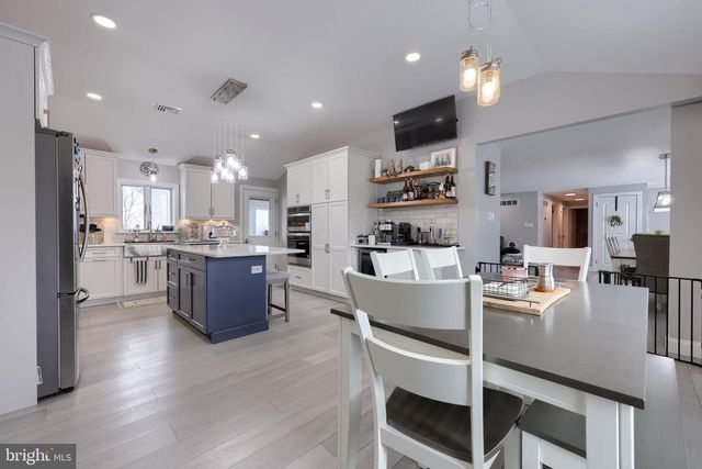 644 BROWNSVILLE RD, Reading, PA 19608