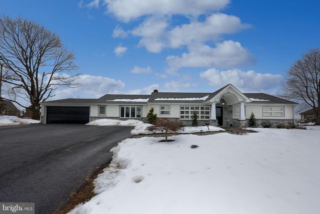 644 BROWNSVILLE RD, Reading, PA 19608