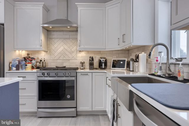 644 BROWNSVILLE RD, Reading, PA 19608