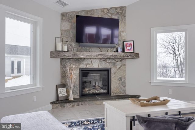 644 BROWNSVILLE RD, Reading, PA 19608