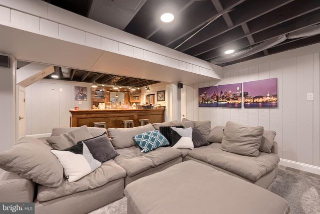 644 BROWNSVILLE RD, Reading, PA 19608