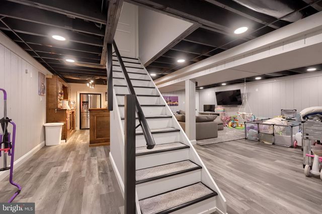 644 BROWNSVILLE RD, Reading, PA 19608