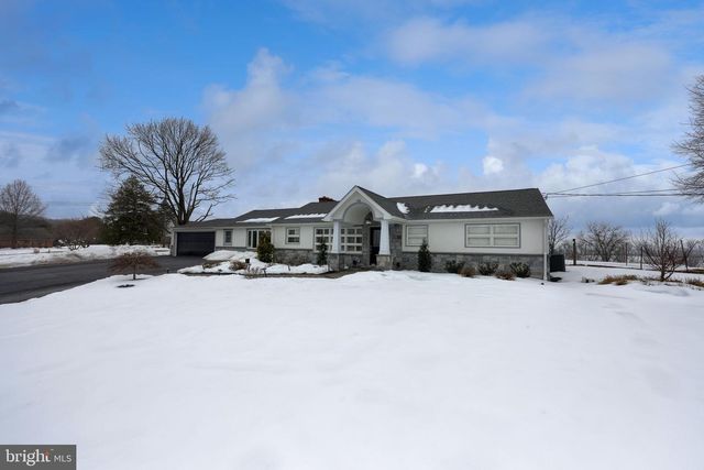 644 BROWNSVILLE RD, Reading, PA 19608