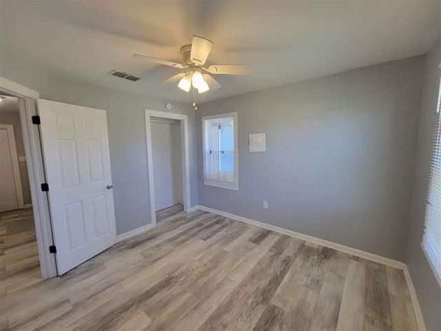 605 Riverside Drive, Westlake, LA 70669