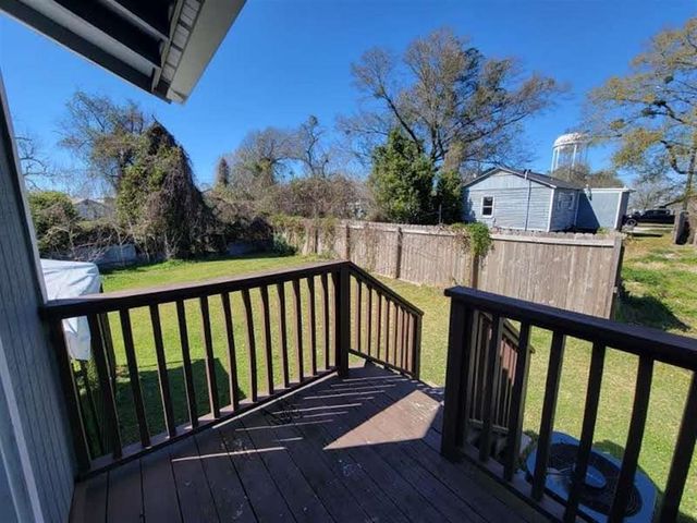 605 Riverside Drive, Westlake, LA 70669
