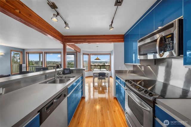 817 McCormick Street SE, Olympia, WA 98501