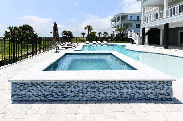 2349 S Waccamaw Dr., Murrells Inlet, SC 29576