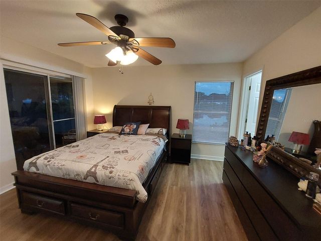 307 S OAKLAND AVENUE, Minneola, FL 34715