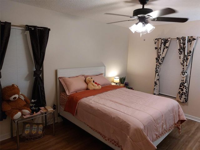 307 S OAKLAND AVENUE, Minneola, FL 34715