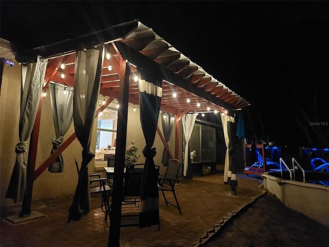 307 S OAKLAND AVENUE, Minneola, FL 34715