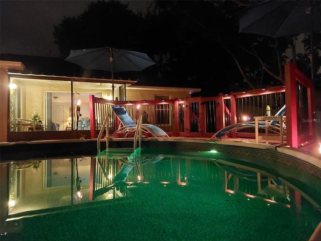 307 S OAKLAND AVENUE, Minneola, FL 34715