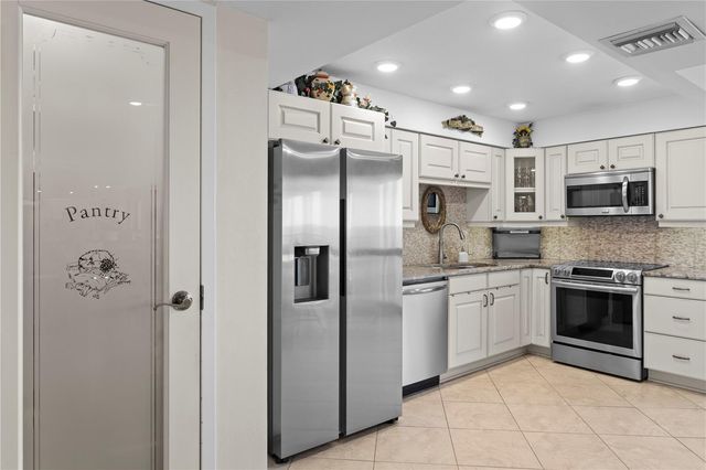 3301 BAYSHORE BOULEVARD 2104D, Tampa, FL 33629