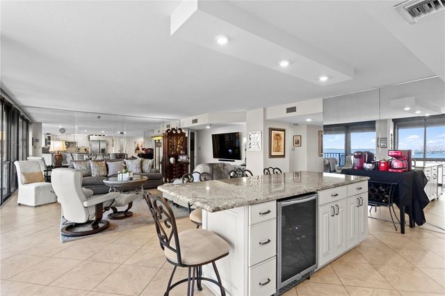 3301 BAYSHORE BOULEVARD 2104D, Tampa, FL 33629