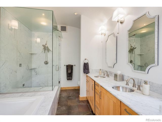 2034 Pearl Street 200, Boulder, CO 80302