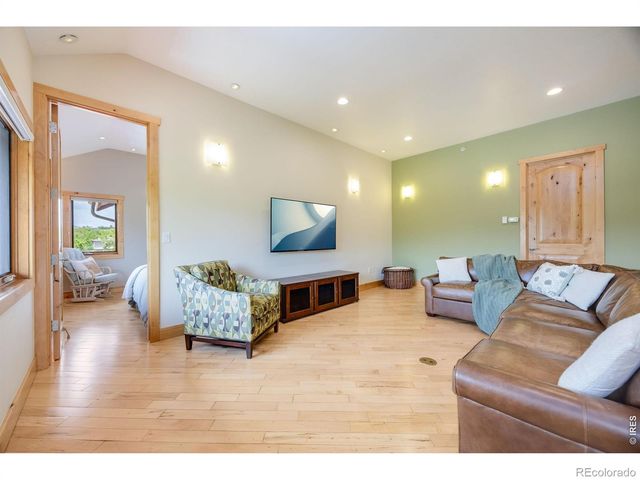 2034 Pearl Street 200, Boulder, CO 80302