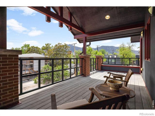 2034 Pearl Street 200, Boulder, CO 80302