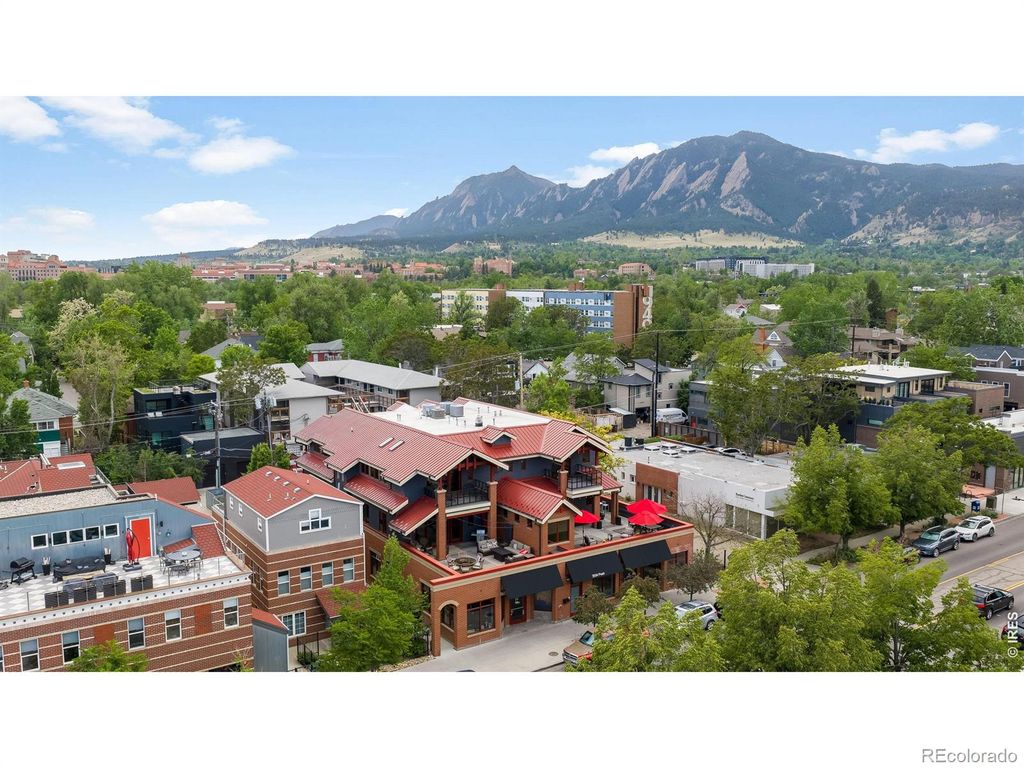 2034 Pearl Street 200, Boulder, CO 80302