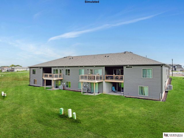 7021 Claystone Drive, Lincoln, NE 68521