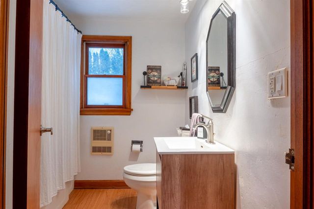 156 S JAMES STREET, Kimberly, WI 54136