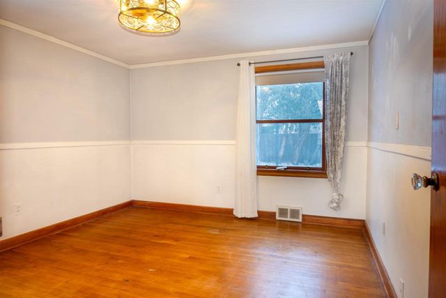 156 S JAMES STREET, Kimberly, WI 54136