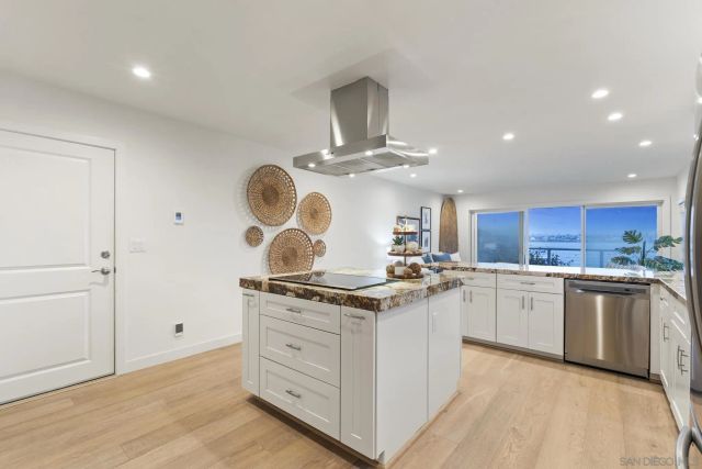 3630 Bayside Walk B, San Diego, CA 92109