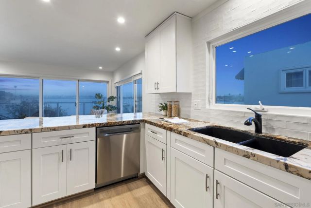 3630 Bayside Walk B, San Diego, CA 92109