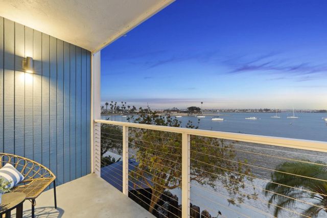 3630 Bayside Walk B, San Diego, CA 92109